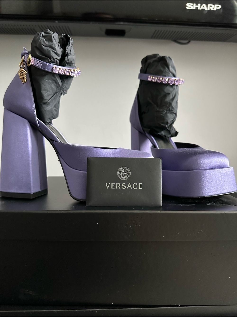 Versace Medusa Satin Platform Pumps Purple Size 6 NWT